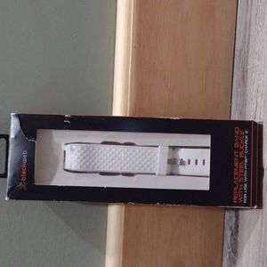 Blackweb Fitbit charge 2 replacement band with steel buckle in white. Fits Most